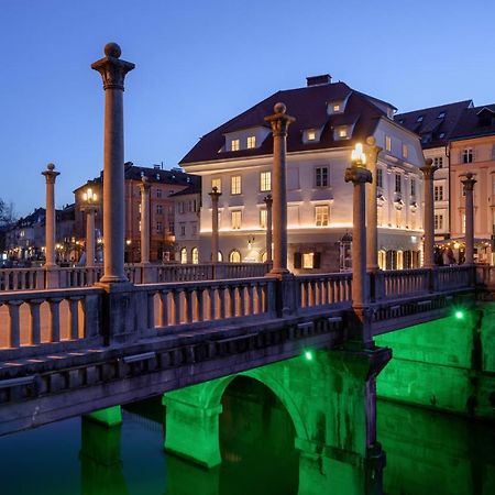 Zlata Ladjica Boutique Hotel Ljubljana Exterior photo